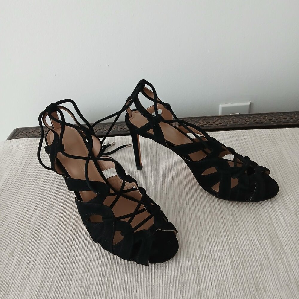 Banana Republic Jene Suede Heels